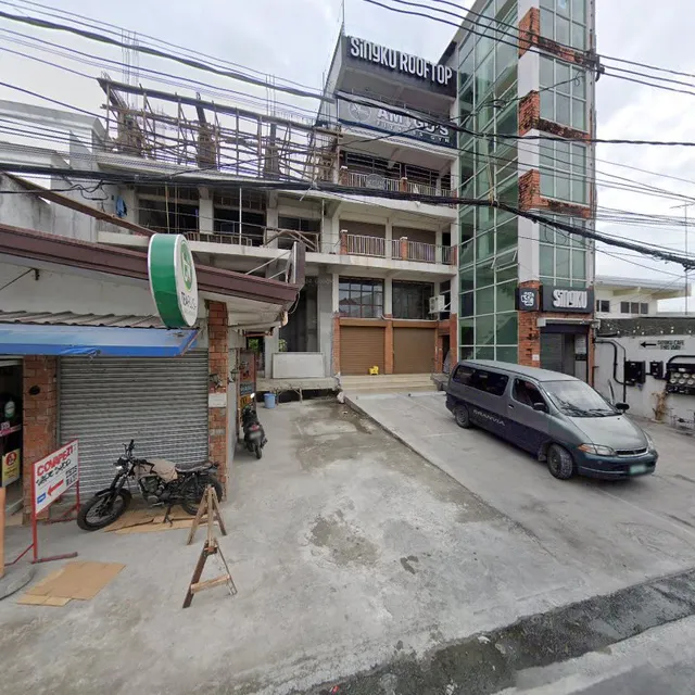 Urban Grounds Coffee - Santo Rosario