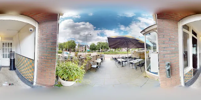 Spare-Rib Grill Van Dam