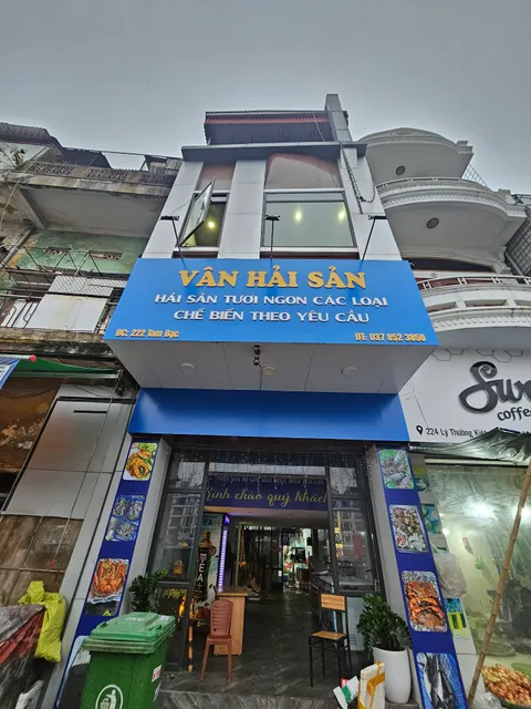 Hải Sản Vân