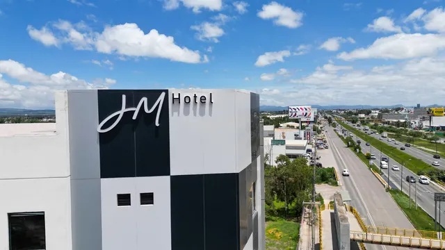 Hotel JM & Suites