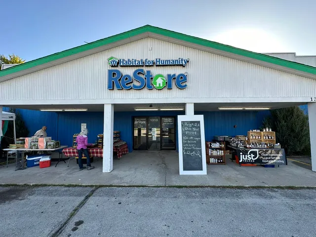 ReStore - Maumee Valley Habitat for Humanity