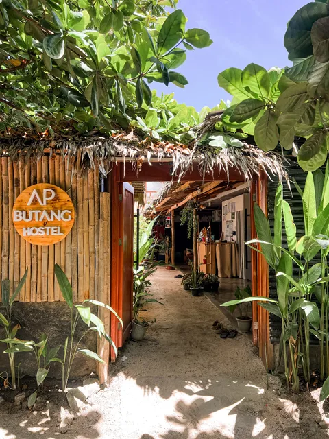 Butang Hostel Siargao