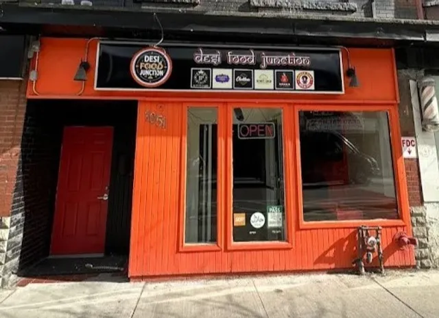 Desi Food Junction | Indian Restaurant | Hakka | Momos | Bar