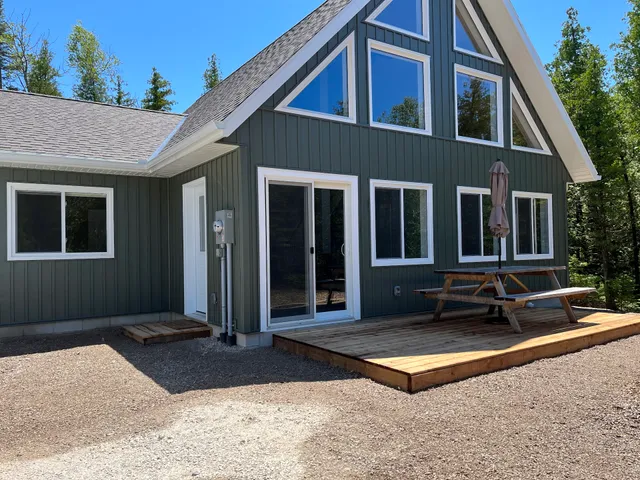 Escarpment Heights Motel