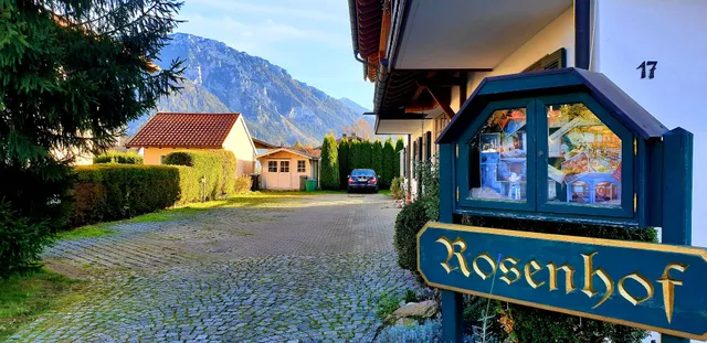 Alpenhotel Rosenhof Ruhpolding, Feriendomizil + Wellness + Chiemgau Karte