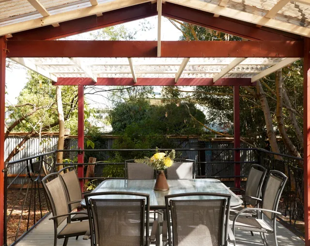 Enda Cottage - Self contained accommodation in the heart of the Yarra Valley