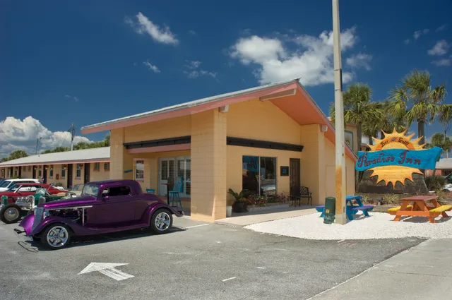 Paradise Inn