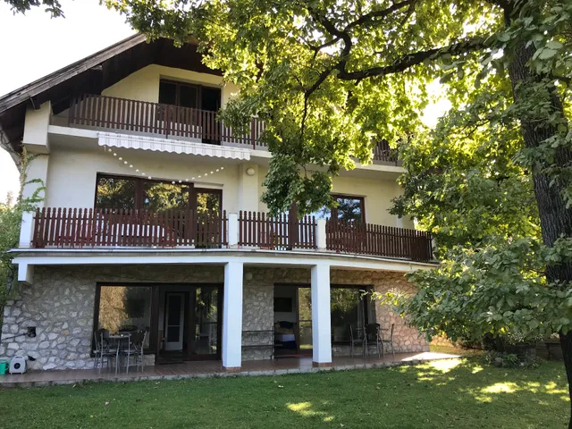 Fairy Family Apartments