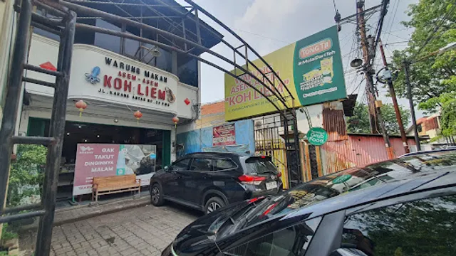 Warung Makan Asem-Asem Koh Liem