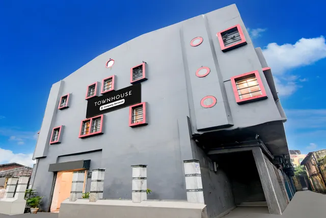 Townhouse Science City Formerly Hotel Mannat International