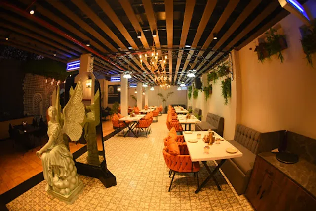 Penthouse Bar Kitchen & Cocktails