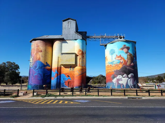Quirindi Silo Art Light & Sound Show