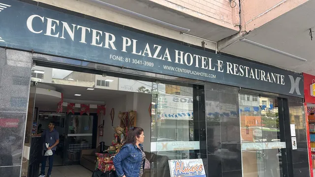 Center Plaza Hotel e Restaurante
