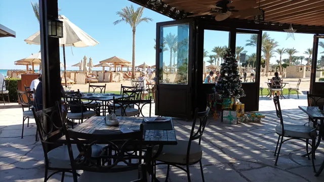 Tanga Beach Restaurant