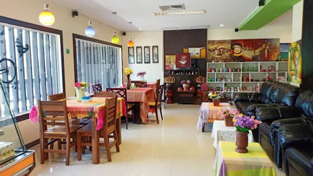 Lanta Coffee Cup Club