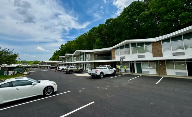 Colony House Motor Lodge