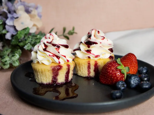 Mean Treats And Cake Design