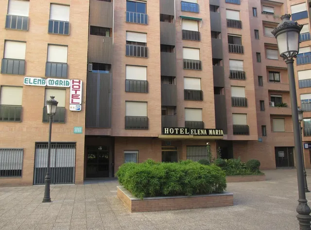 Hotel Elena María
