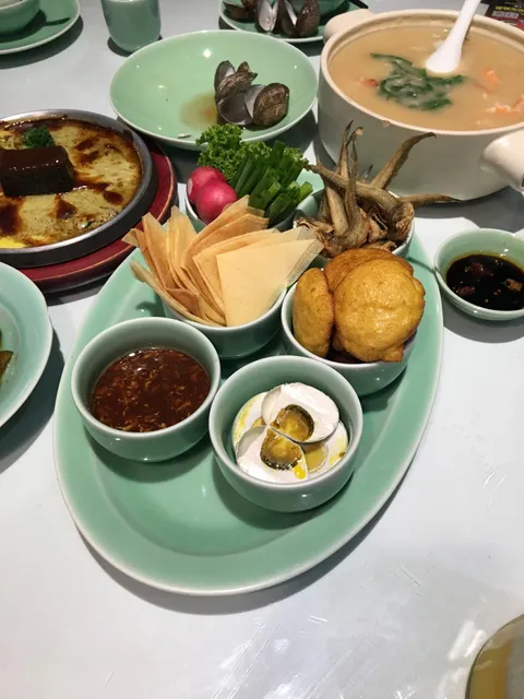 Yellow Land Restaurant