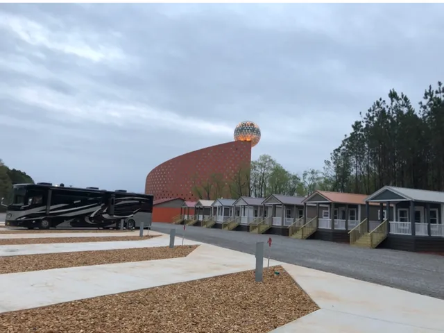 Pearl River RV & Tiny Home Park