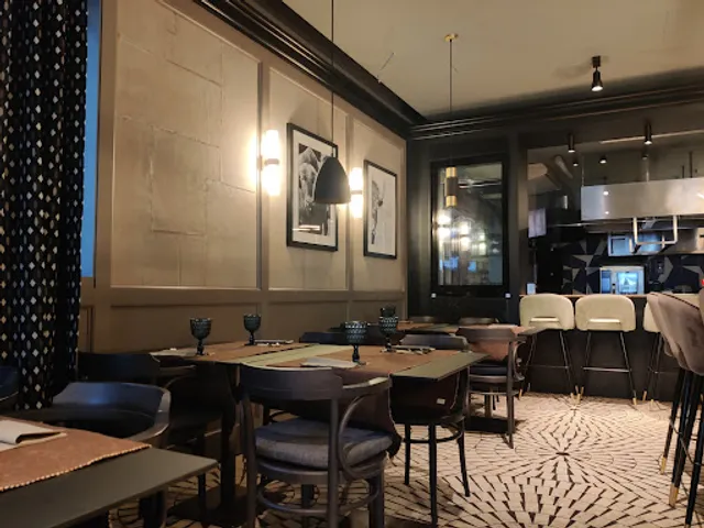 Osteria Vecchio Porto con Pizzeria