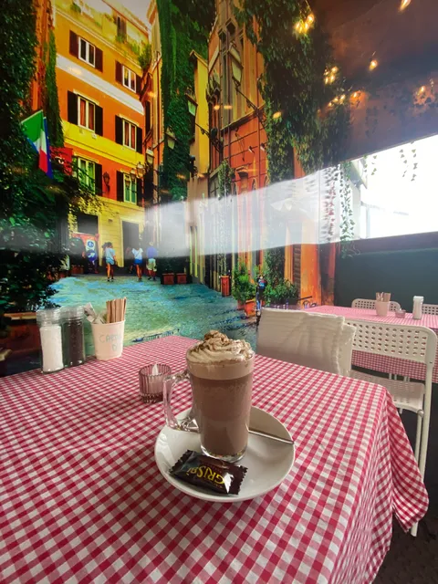 Café & Osteria Tiramisu Da Costa Family