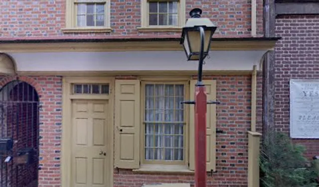 126 Elfreth's Alley