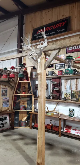 YOHO'S TREASURE MARKET