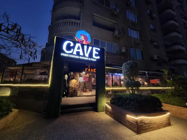 Cave.Eat.Play