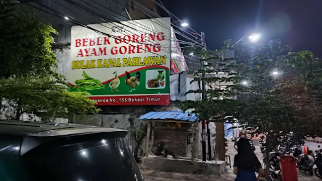 Nasi Bebek Bulak Kapal Pahlawan