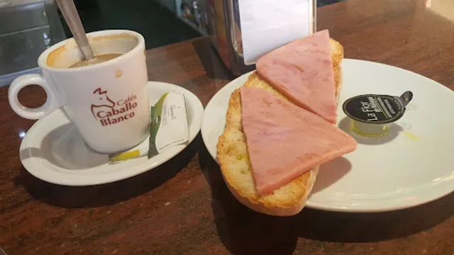 Restaurante cafe central