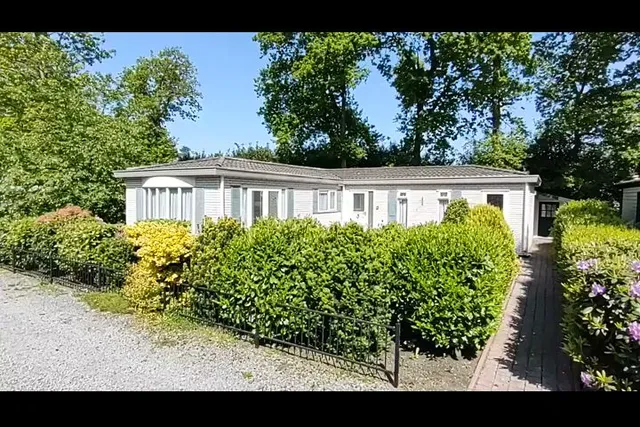 Chalet 42 'Vuursteenberg' Bospark IJsselheide Hattemerbroek v.a. €79,-