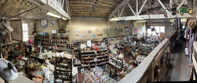 600 Spring Street Antique