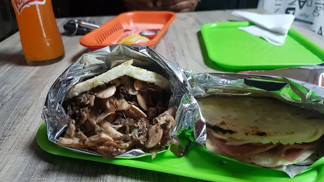 Arepas rellenas donde fercho