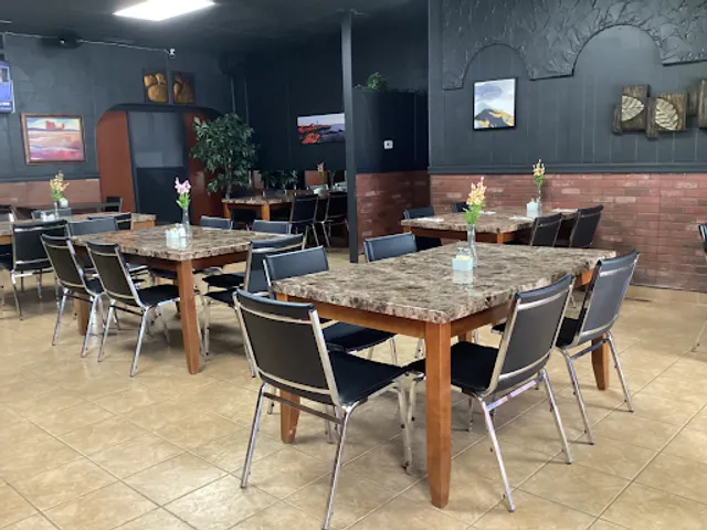 DB Delicious Bites Restaurant