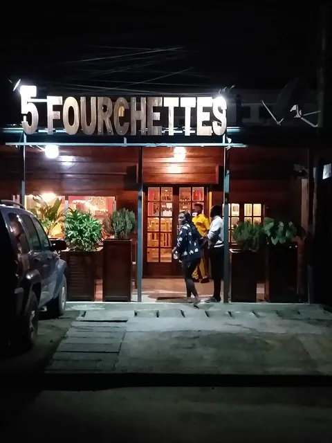 Restaurant 5 Fourchettes