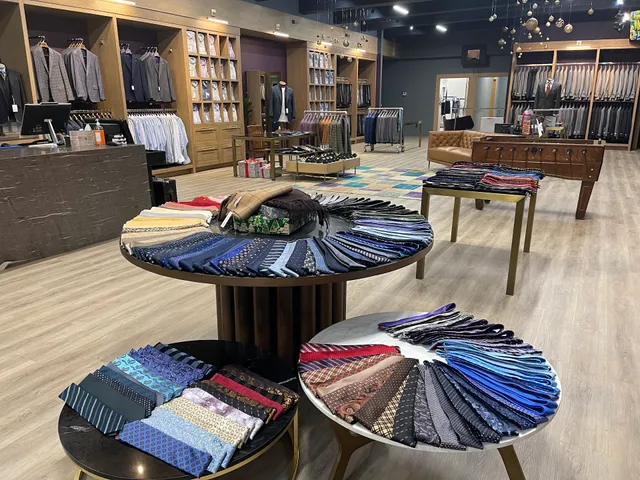 Tom Nox Men's Shop ( Now UWM Mens Shop)