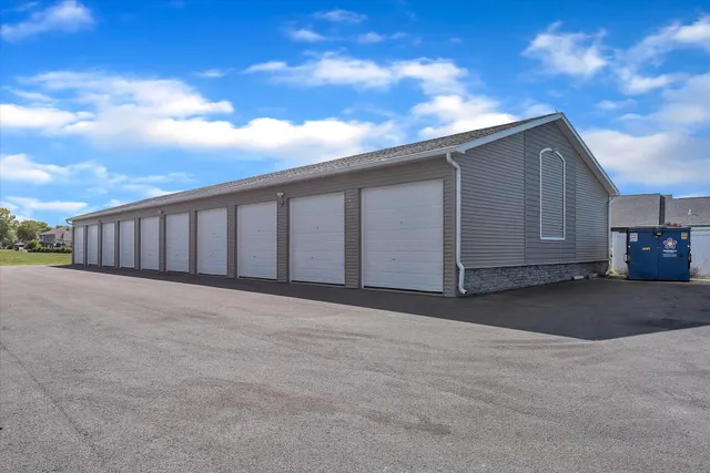 Marblehead Estates & Yacht Club