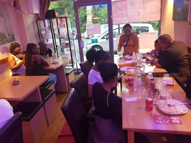 Curtis Caribbean Grill & Specialty Cakes