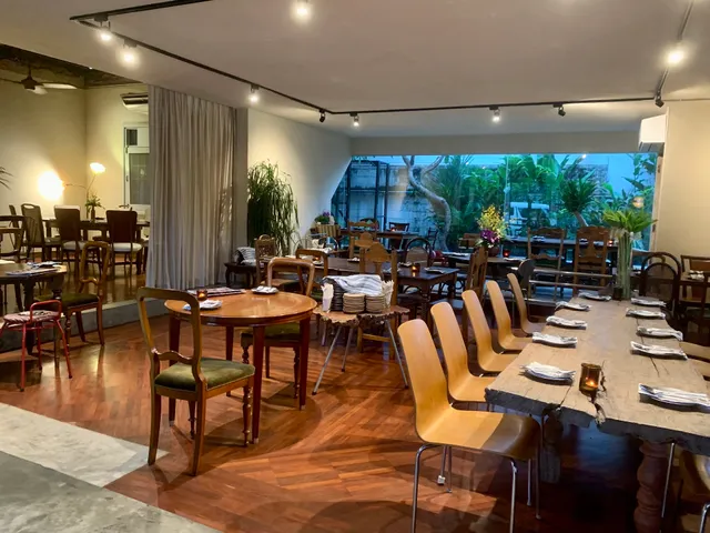 ซาวเอกมัย