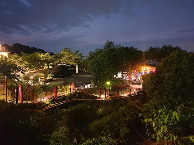 Four Brothers Restaurant