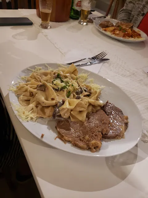 Garagem Gastronomia e Arte