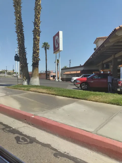 Barstow Station Cinema Is D'Place