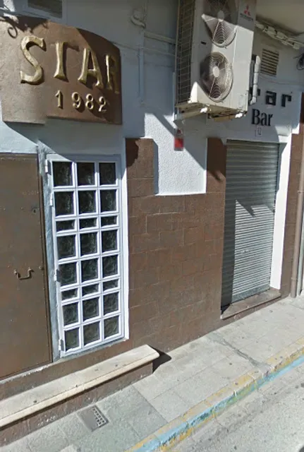 Star Bar de Copas & Actuaciones