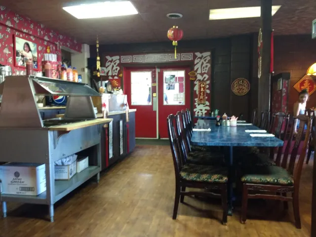 Mei Ling Inn Chinese Thai & American Restaurant