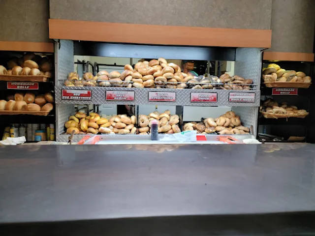 Bagels N' Buns
