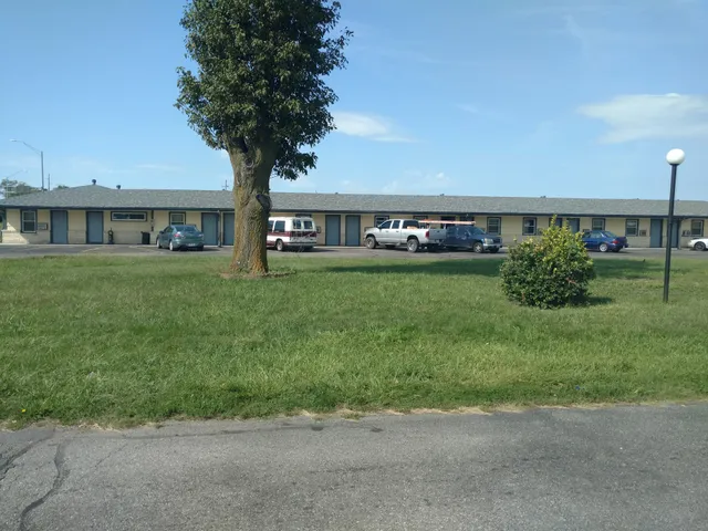 Deluxe Inn Extended Stay