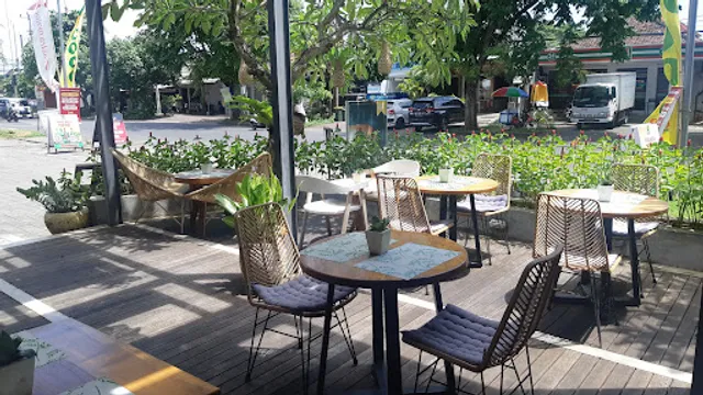 Natys Restaurant Siligita