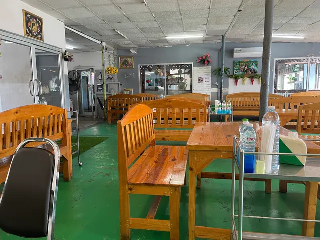 Kob Suwanan Seafood Restaurant