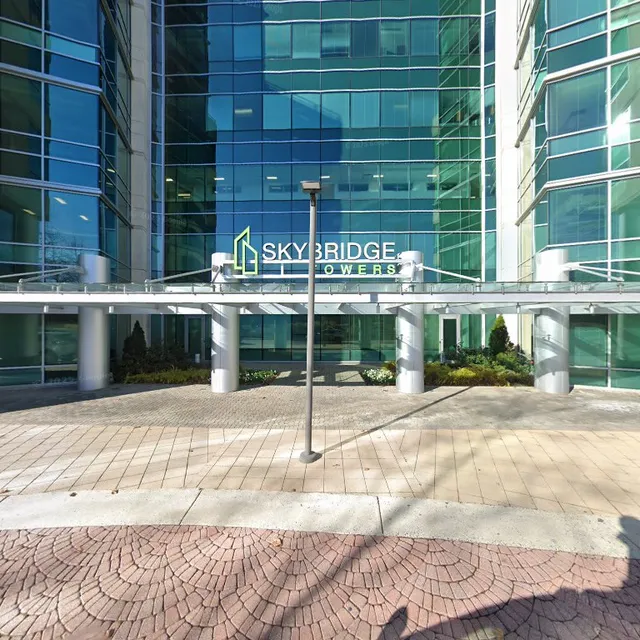 6720 Rockledge Dr Garage